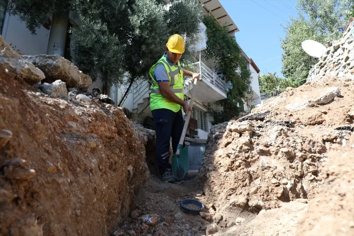 mentesede icme suyu ve kanalizasyon calismalari basladi imiOCHva