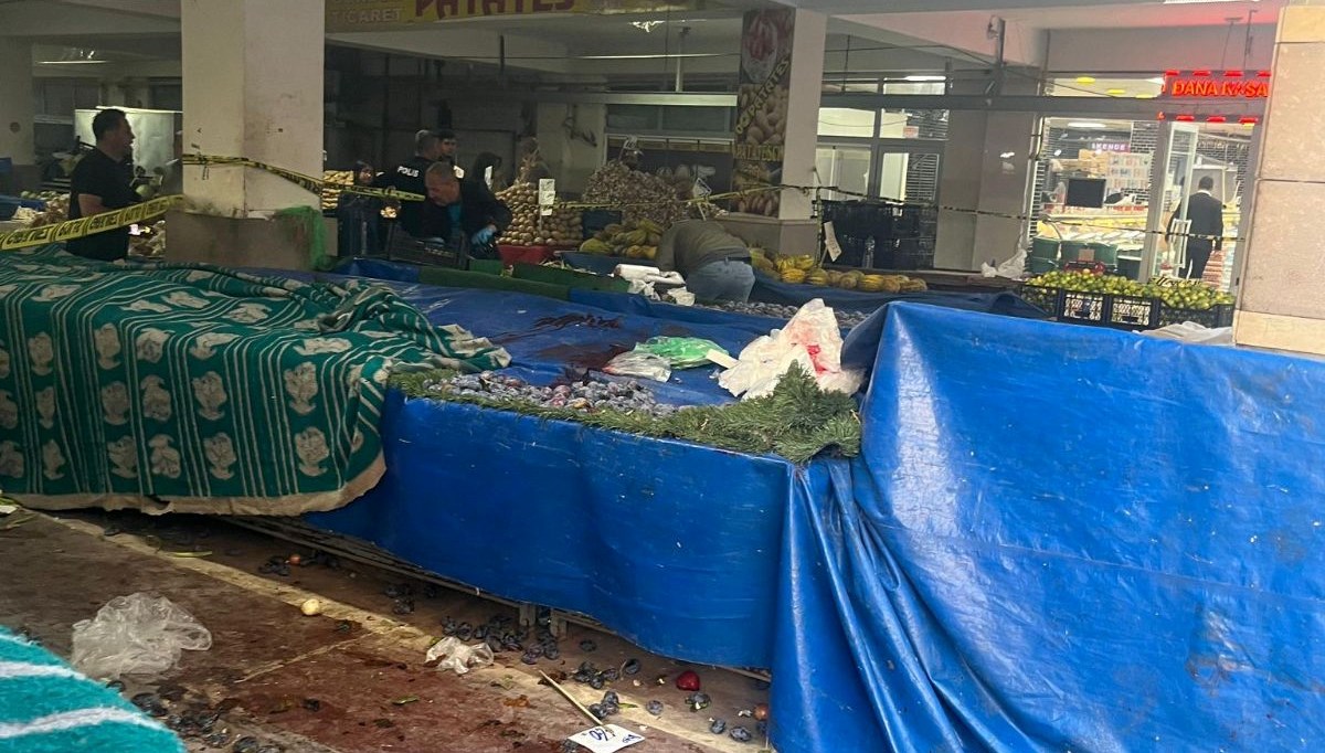 pazarcilarin tezgah yeri kavgasinda kan akti 1 yarali dEBnTRur