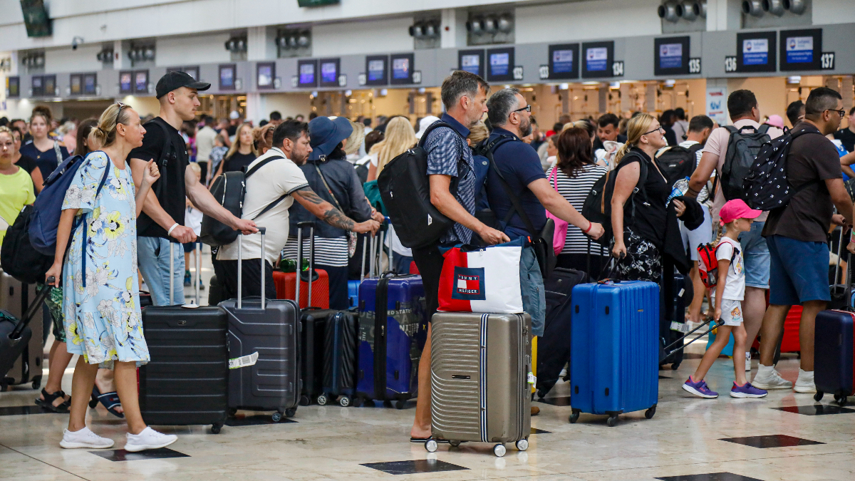 antalyada yabanci turist sayisi her gecen gun artiyor HnaAfWTi.jpg