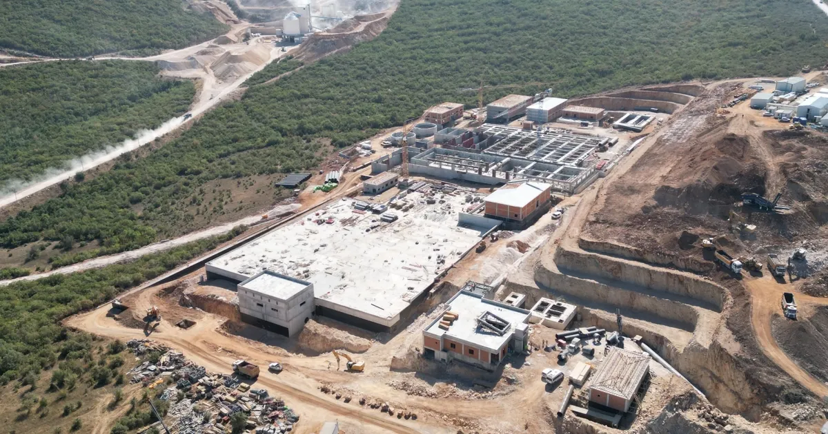 cinarcik barajinda calismalar kesintisiz suruyor 5eMhKiVx