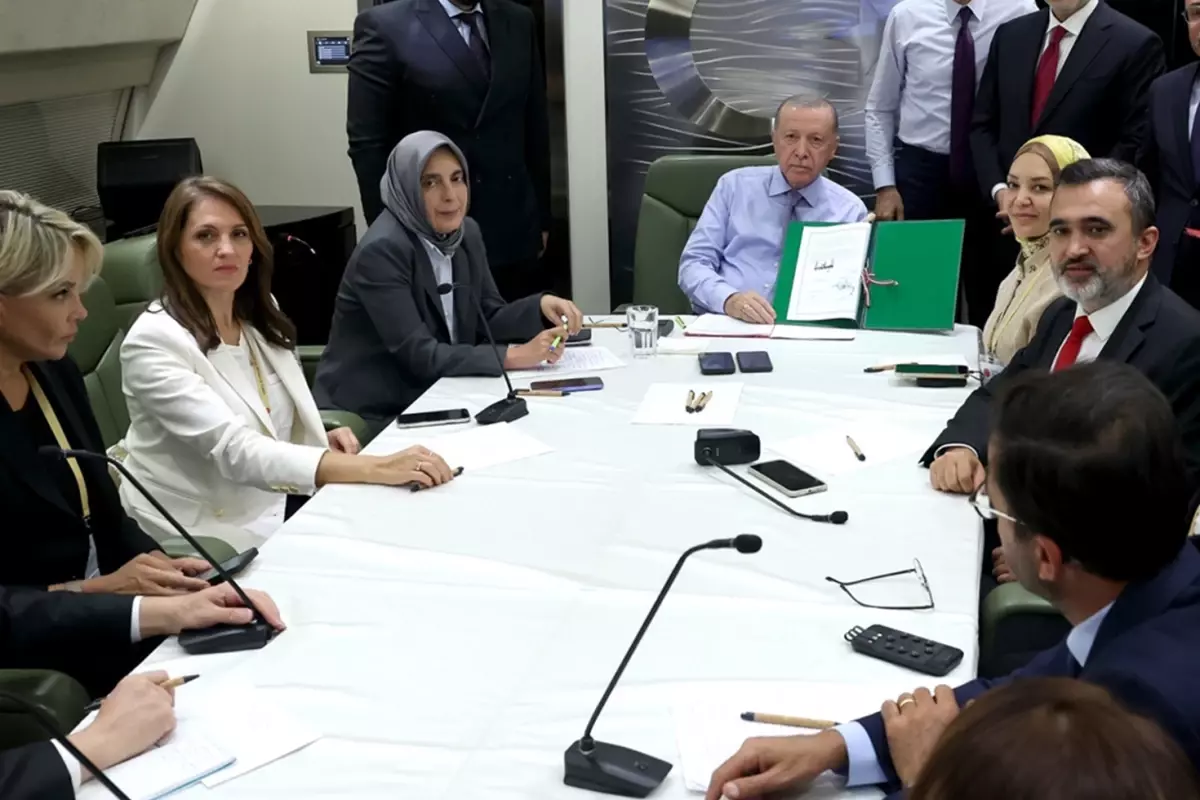 cumhurbaskani erdogan tek cozum 1967 sinirlariyla filistin 6tCXzyrd.jpg