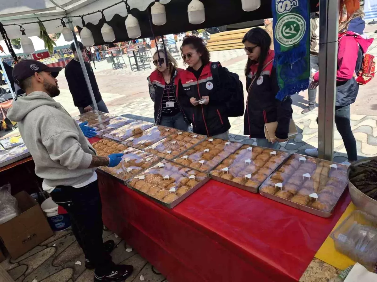 eskisehirdeki gastro fest ve mihlama festivalinde gida denetimleri yapildi 7UD32wGN.jpg