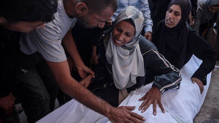 gazzedeki saglik bakanligindan kan donduran aciklama cenazeler ciplak ve elleri bagli halde gonderildi SFHWRa1m.jpg