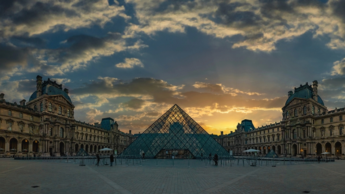 louvre soygununda yakalanan iki supheli sucunu itiraf etti BIhcW4W5.jpg