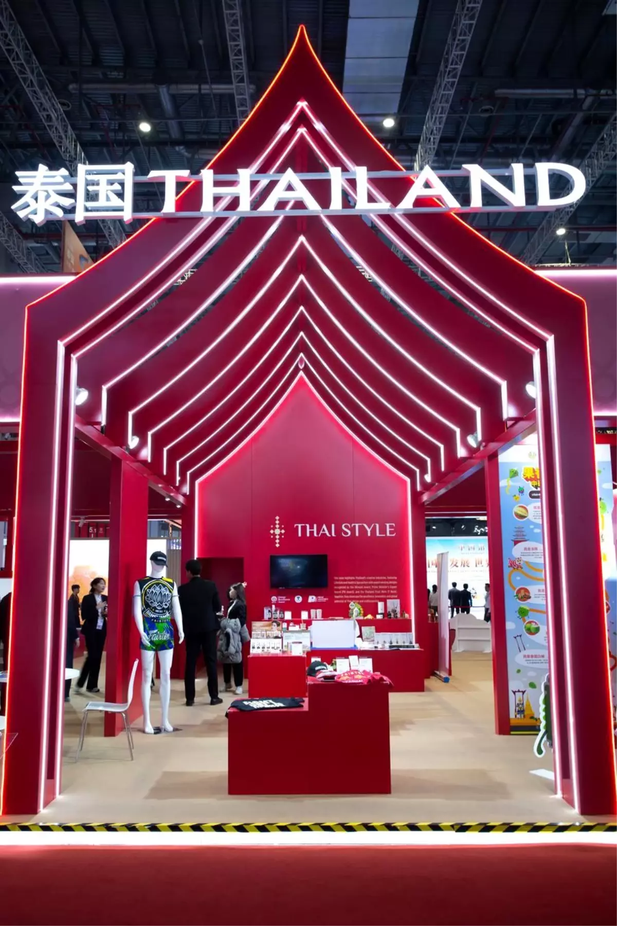 8 cin ithalat fuari basladi qb8qWiDf.jpg