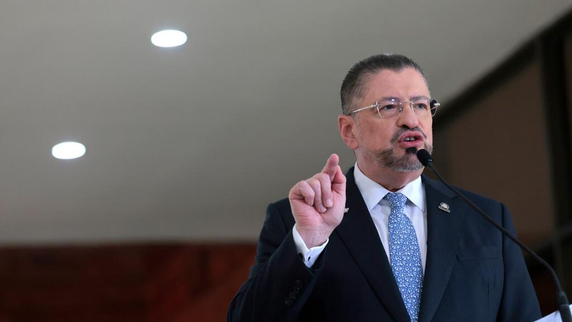 kosta rika cumhurbaskani turkiye benim ikinci vatanim e5KlERAu.jpg