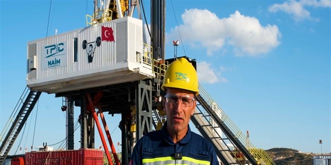 sehit agabeyinin kaninin aktigi topraklarda simdi calisiyor 1HcxSXcy.jpg