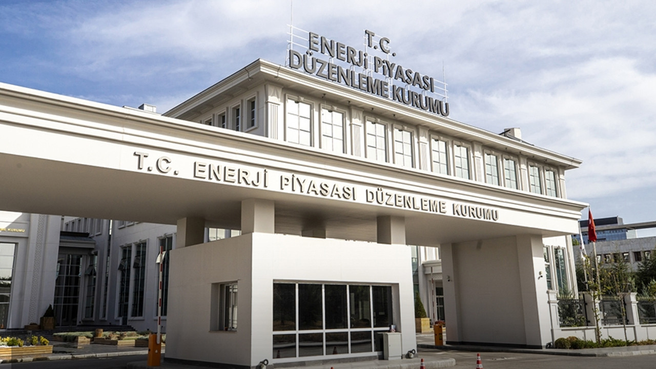 EPDK Elektrik Piyasası Lisans Yönetmeliğinde Değişiklik: Yeni Kurallar ve Uygulamalar