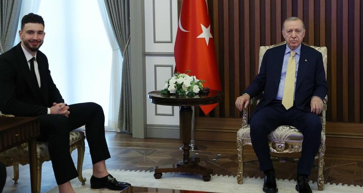 Cumhurbaşkanı Erdoğan, NBA Yıldızı Alperen Şengün ile Bir Araya Geldi
